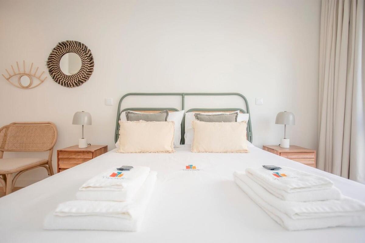 Liiiving In Porto - City Design Apartments Buitenkant foto