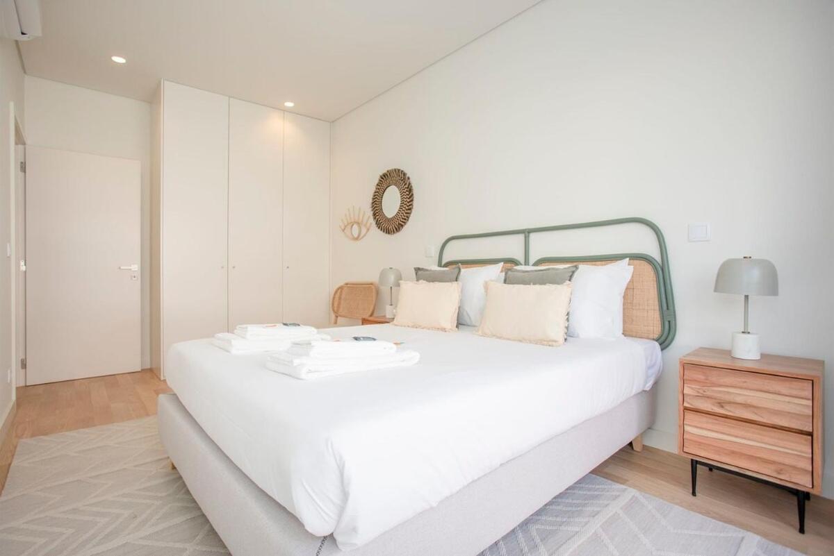 Liiiving In Porto - City Design Apartments Buitenkant foto